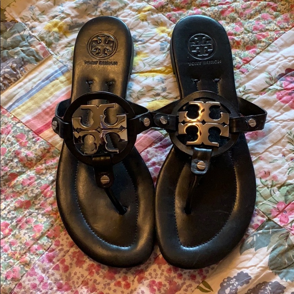 Tory Burch black leather sandals size 8.5